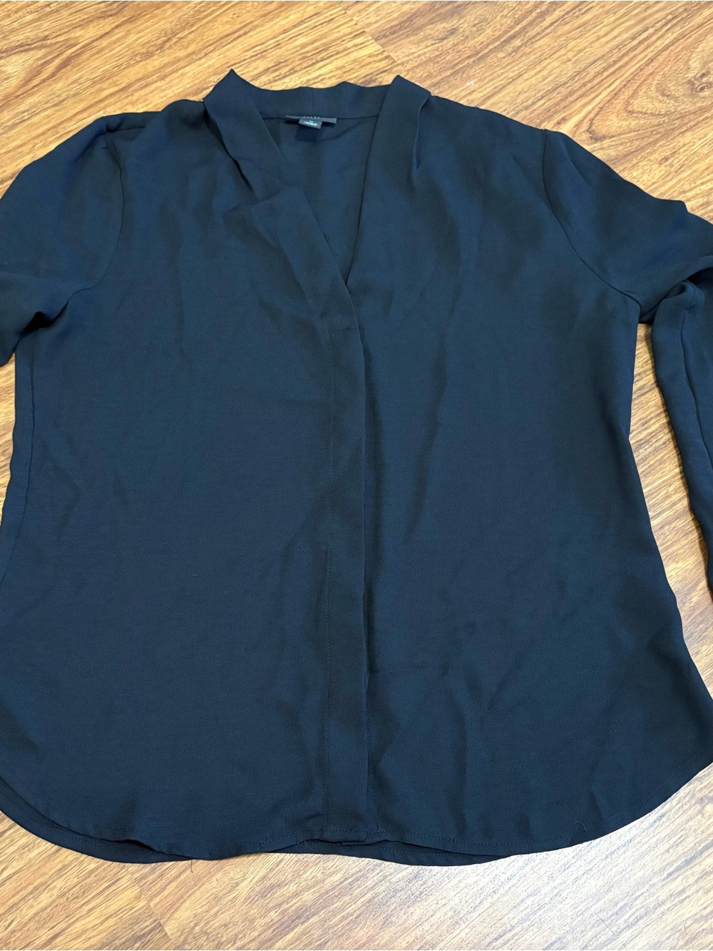 Halogen Black V-Neck Long-Sleeve Button-up Blouse Women’s